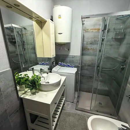 Nuovo Moderno Rifugio Sul By World 아파트 Nebbiuno